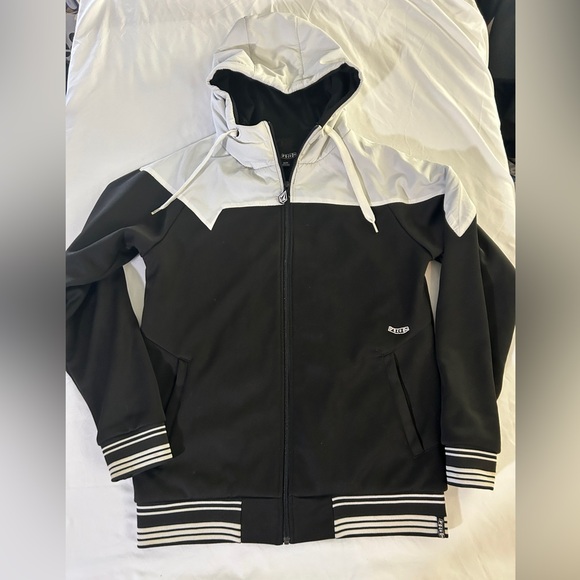 Volcom Zip Up Hoodie Black and White Men’s Size M - Picture 1 of 3